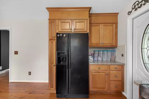 Kitchen - 1249 Cedar Gate Rd, Monroe, VA 24574 photo 3 of 3