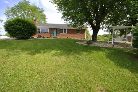 1130 Glenfield Dr, Lynchburg, VA 24502