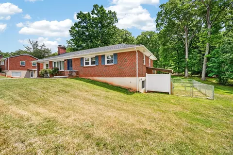 Exterior - 180 Hydaway Dr, Forest, VA 24551 photo 5 of 15