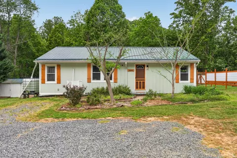 1481 Winesap Rd, Madison Heights, VA 24572