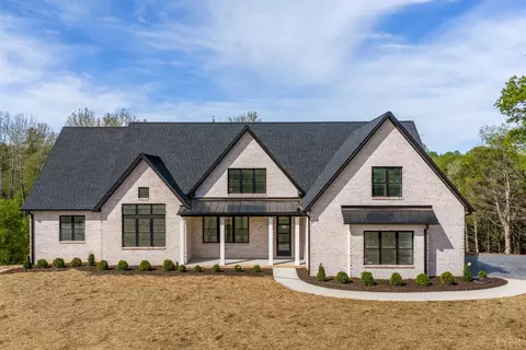 1488 Deer Hollow Rd, Forest, VA 24551