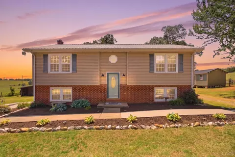 935 Turkey Mountain Rd, Amherst, VA 24521
