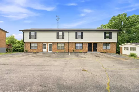 2677 Old Richmond Rd, Danville, VA 24540