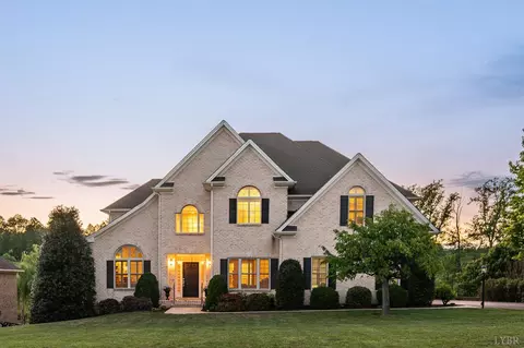 1967 Colby Dr, Forest, VA 24551