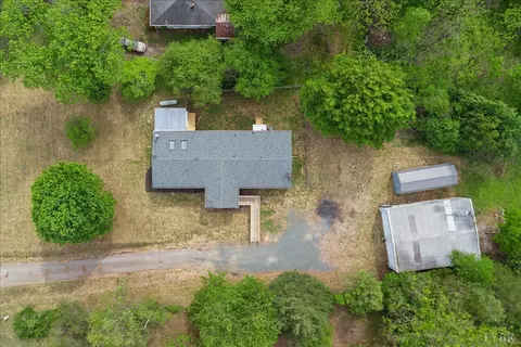 443 Craigtown Rd, Shipman, VA 22971