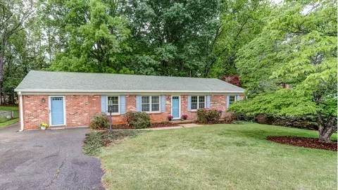 308 Robin Dr, Lynchburg, VA 24502