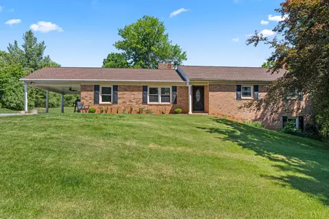 1324 Founding Way Rd, Bedford, VA 24523