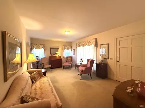 Living - 302 Halifax St, Phenix, VA 23959 photo 1 of 4