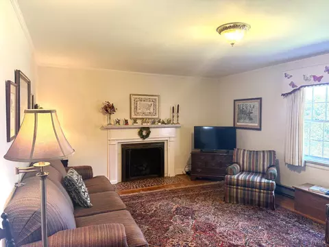 Living - 302 Halifax St, Phenix, VA 23959 photo 3 of 4