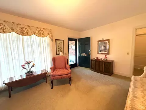 Entry Way - 302 Halifax St, Phenix, VA 23959 photo 1 of 2