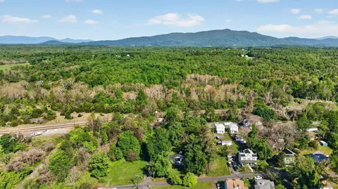 View/Area - 151 Brooks St, Monroe, VA 24574 photo 1 of 5