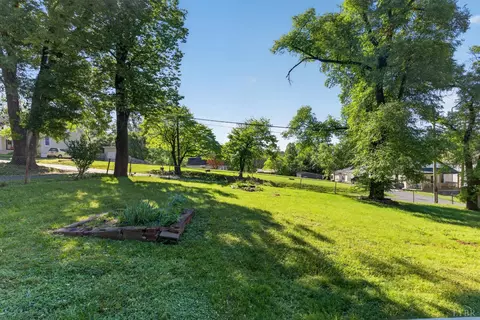 Exterior - 151 Brooks St, Monroe, VA 24574 photo 11 of 15