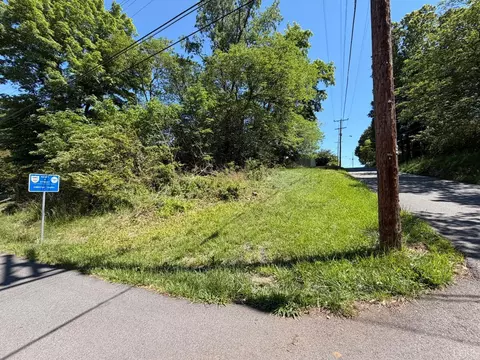 2463 Holliday St, Lynchburg, VA 24501