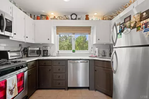 Kitchen - 142 Whitehead Dr, Amherst, VA 24521 photo 2 of 3