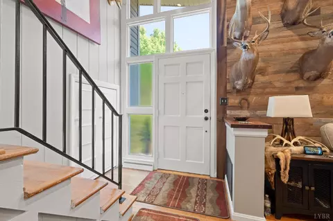 Entry Way - 142 Whitehead Dr, Amherst, VA 24521 photo 1 of 3