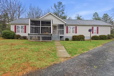 10406 Richmond Hwy, Lynchburg, VA 24504
