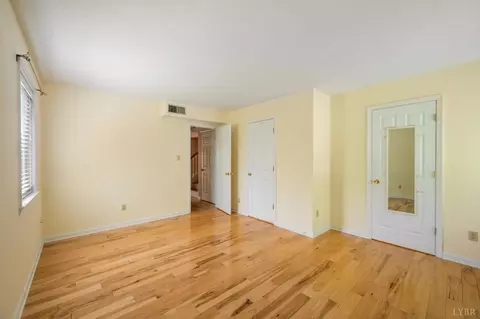 Bedroom - 164 Sunset Ridge Rd, Forest, VA 24551 photo 2 of 4