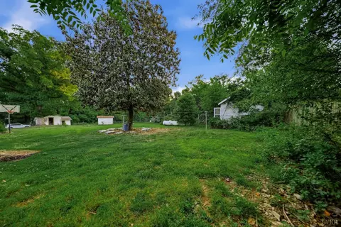 Exterior - 402 Prospect Rd, Hurt, VA 24563 photo 2 of 7