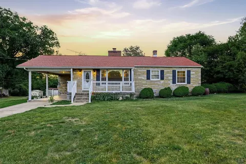 Exterior - 402 Prospect Rd, Hurt, VA 24563 photo 1 of 7