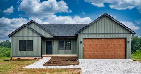 1 Woodlake Dr, Goodview, VA 24095
