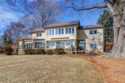 2028 Timberlake Dr, Lynchburg, VA 24502