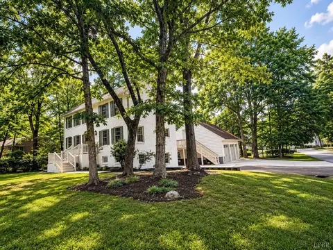 Exterior - 1184 Abbey Pl, Forest, VA 24551 photo 13 of 16
