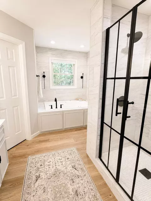 Bath - 1184 Abbey Pl, Forest, VA 24551 photo 1 of 9