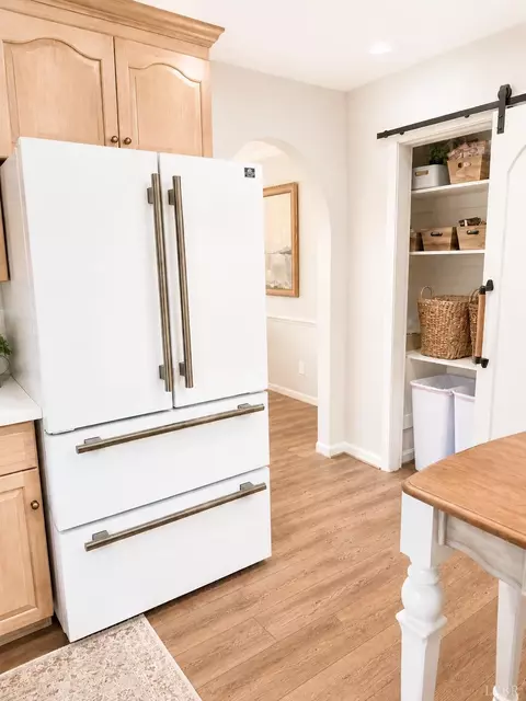 Kitchen - 1184 Abbey Pl, Forest, VA 24551 photo 5 of 6