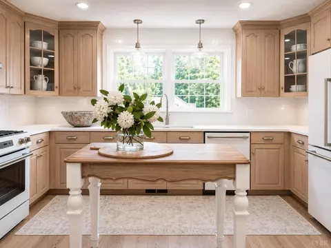 Kitchen - 1184 Abbey Pl, Forest, VA 24551 photo 1 of 6