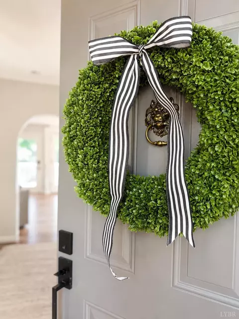Entry Way - 1184 Abbey Pl, Forest, VA 24551 photo 1 of 5