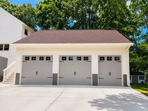 Exterior - 1184 Abbey Pl, Forest, VA 24551 photo 3 of 16