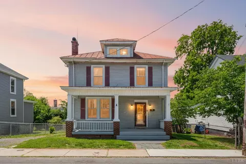 1217 Early, Lynchburg, VA 24503