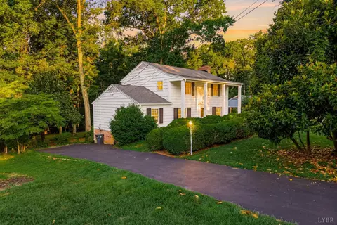 2935 Ravenwood Dr, Lynchburg, VA 24503
