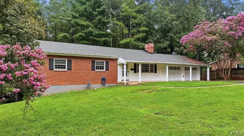 2044 Indian Hill Rd, Lynchburg, VA 24503