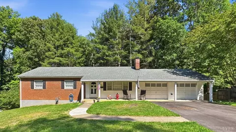 2044 Indian Hill Rd, Lynchburg, VA 24503