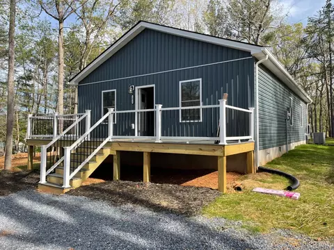 1063 Precinct, Huddleston, VA 24104