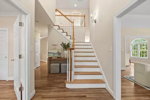 1547 Gilfield Dr, Forest, VA 24551