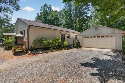 3088 Oxford Furnace Rd, Lynchburg, VA 24504