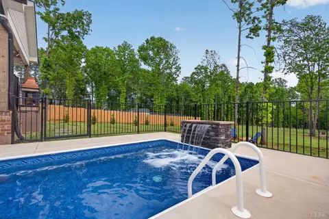 7793 Village Hwy, Concord, VA 24538