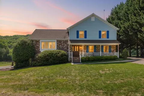 115 Meadowridge Dr, Lynchburg, VA 24503
