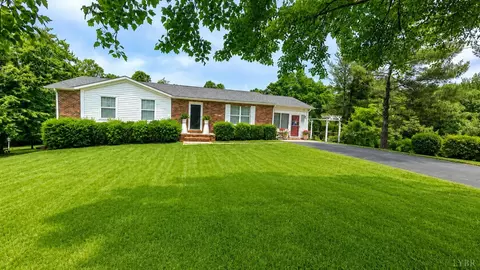 2346 Mitchell Mill Rd, Gladys, VA 24554
