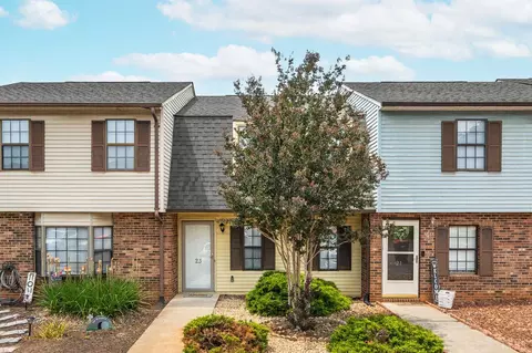 23 Cape Henry Ct, Lynchburg, VA 24502