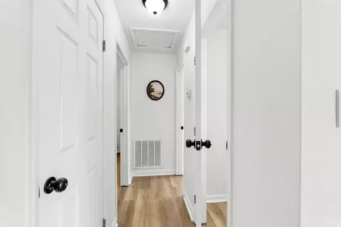 Entry Way - 261 Bruner Rd, Monroe, VA 24574 photo 1 of 2