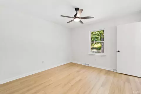 Bedroom - 261 Bruner Rd, Monroe, VA 24574 photo 5 of 9