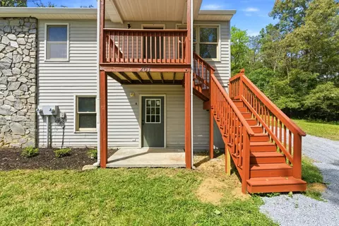 Exterior - 261 Bruner Rd, Monroe, VA 24574 photo 4 of 6