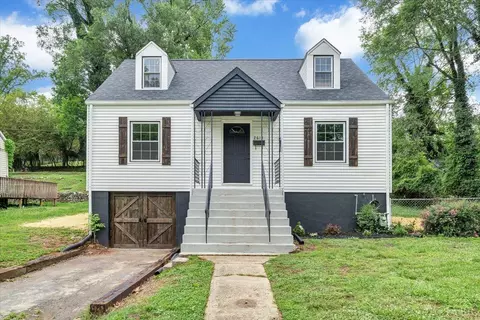 2615 Lansing Dr, Roanoke, VA 24015
