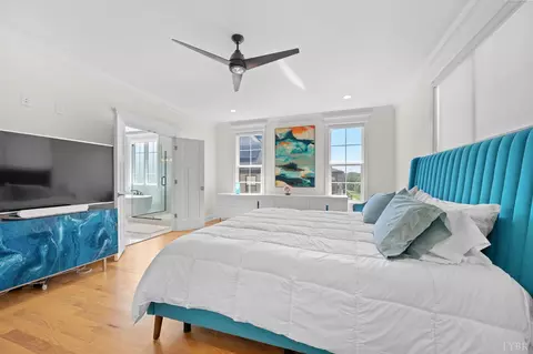 Bedroom - 717 Leander Dr, Forest, VA 24551 photo 2 of 10