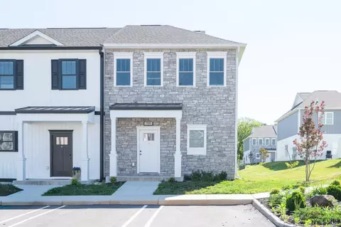 556 Leesville Rd, Lynchburg, VA 24502