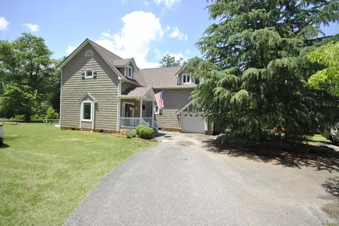 762 Timberlake Dr, Lynchburg, VA 24502