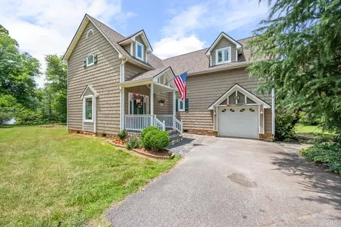 762 Timberlake Dr, Lynchburg, VA 24502